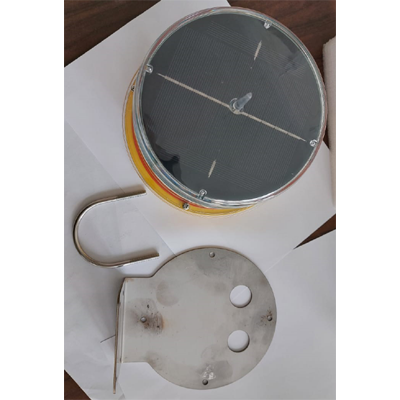 Solar Aviation Light Low Intensity